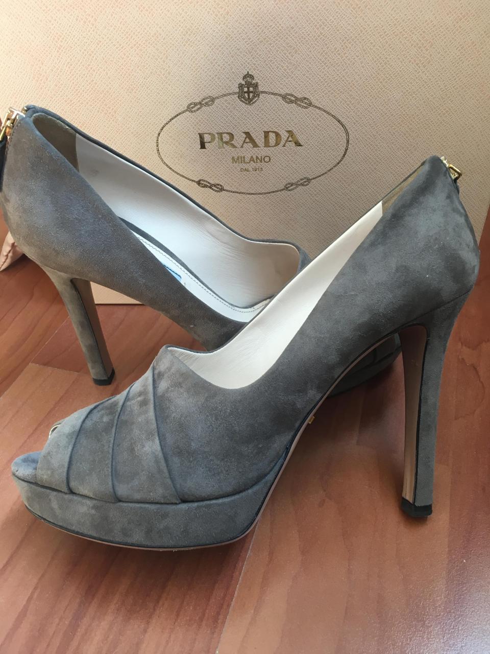 Prada Grey Calzature Donna Camoscio 2 Pumps – Designer Prada Shoes ...